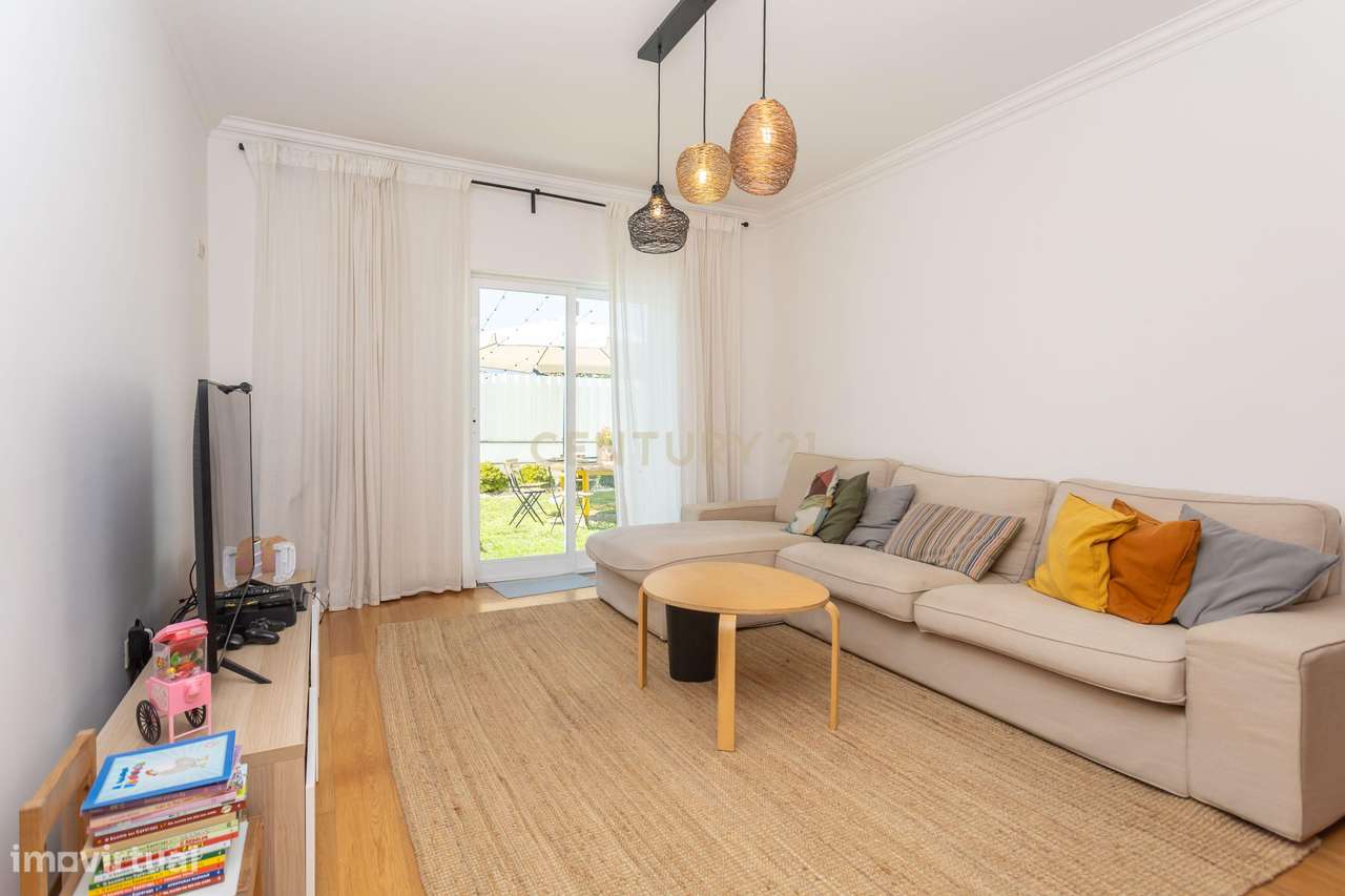 Moradia T4+1 com Piscina e Jardim nos Redondos – Espaço, Conforto e Pr - Grande imagem: 3/60