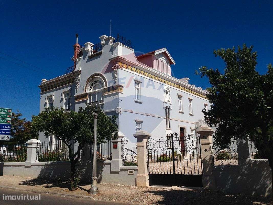 Palacete T10 para venda - Grande imagem: 3/50