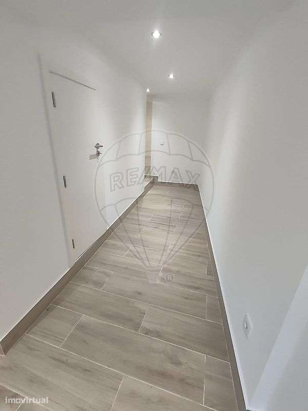 Moradia T2 para venda - Grande imagem: 5/12