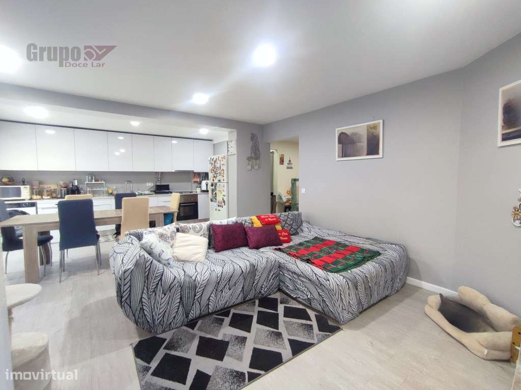 Apart. T2 Remodelado na Quinta do Conde - Modernidade e Conforto Pr...-6