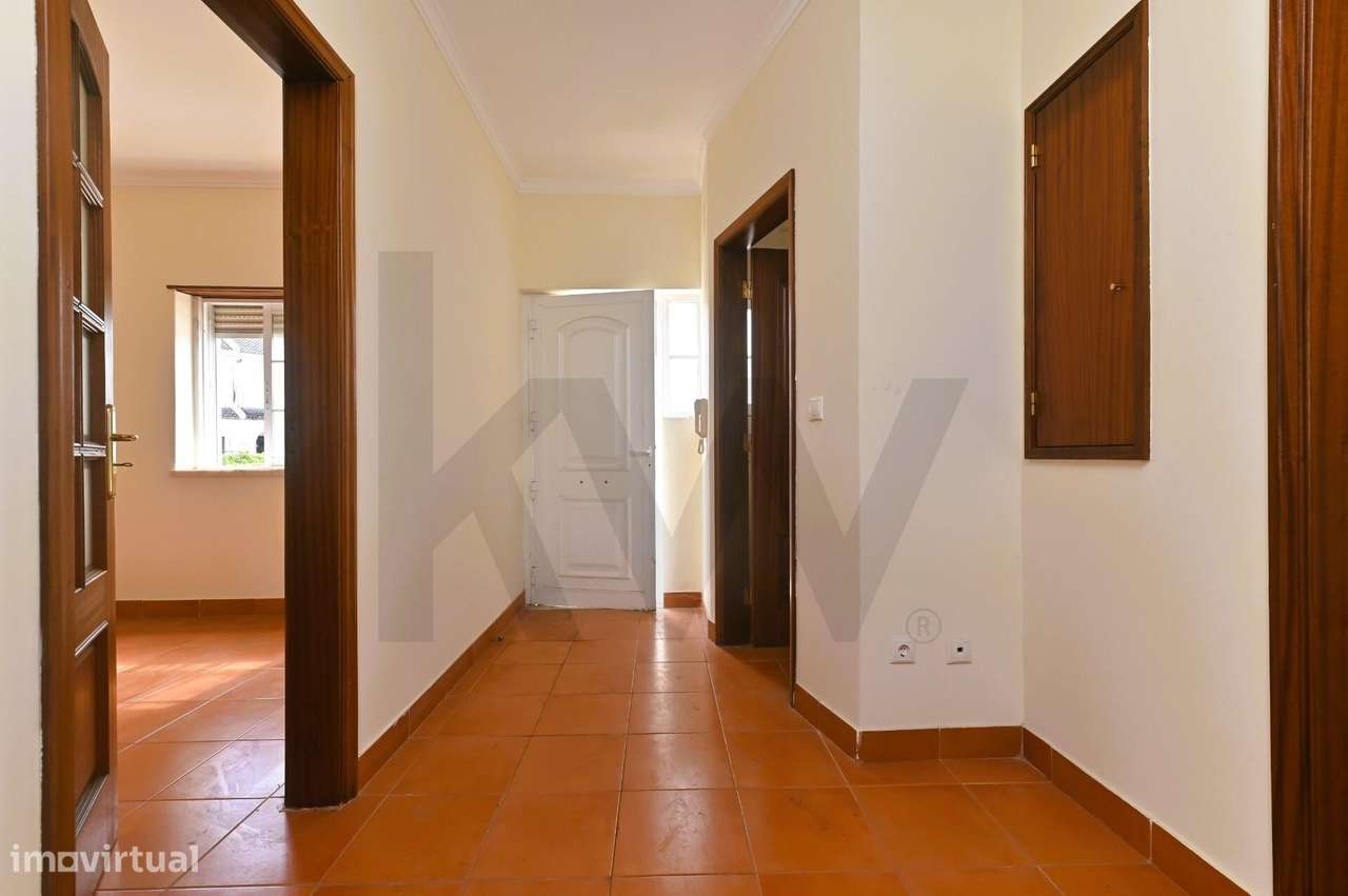 CASCAIS COLÉGIO AMOR DE DEUS – MORADIA T4 + T1 INDEPENDENTES-6