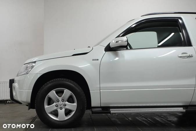 Suzuki Grand Vitara 1.9 DDiS Comfort - 23