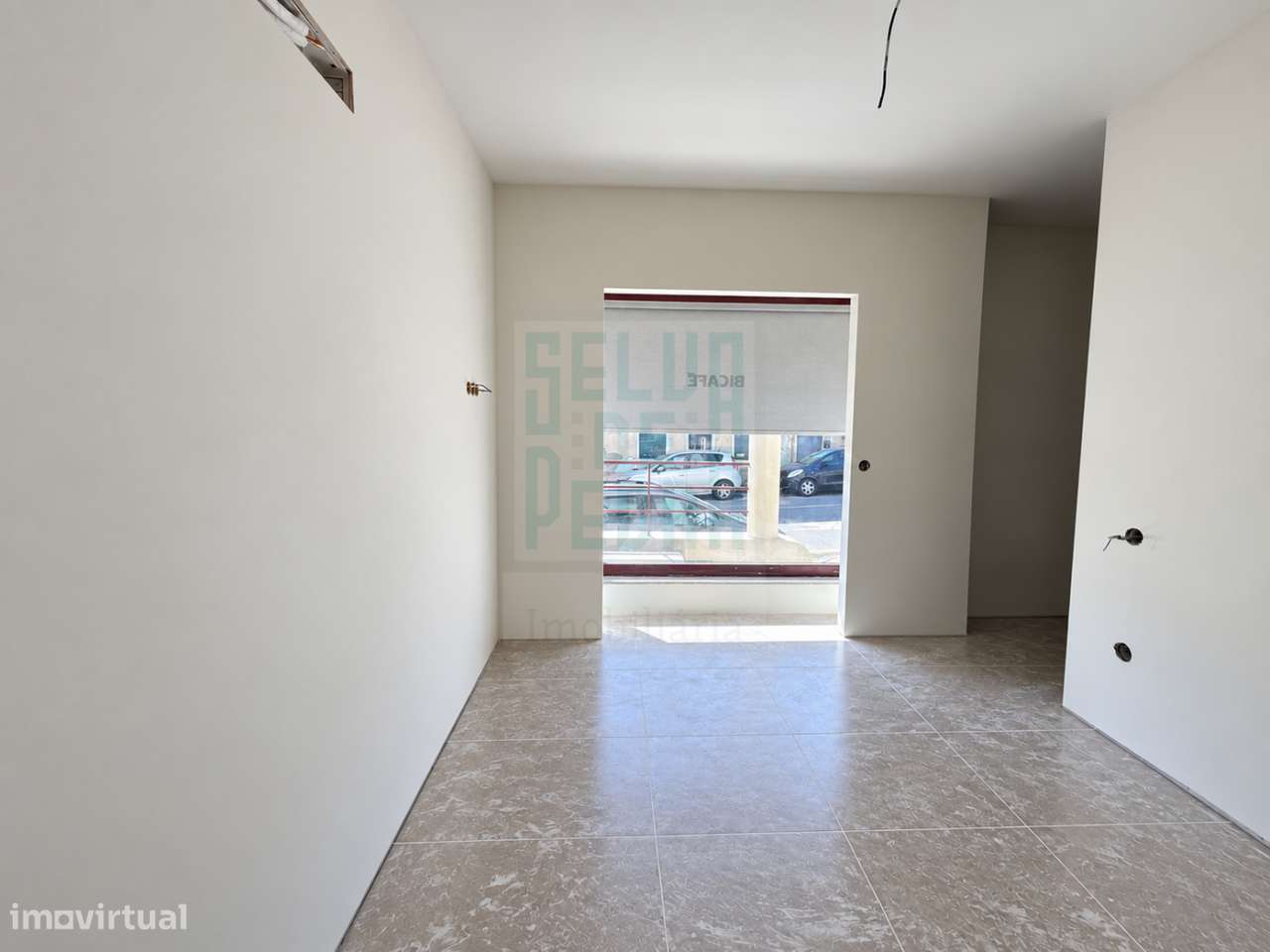 T3 totalmente renovado com 103 m² e 3 frentes em Rio Tinto-21