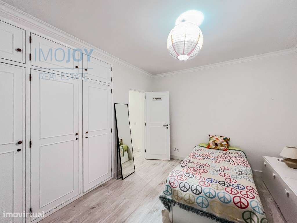 Simpático Apartamento T2 para Venda em Alvide-11