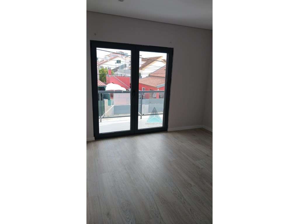 Moradia Geminada Quinta do Conde-18