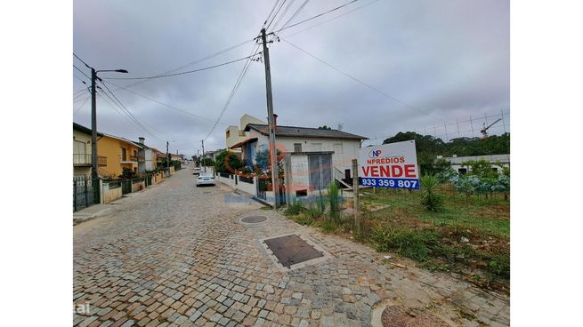 Lote de terreno com 600 m2-4