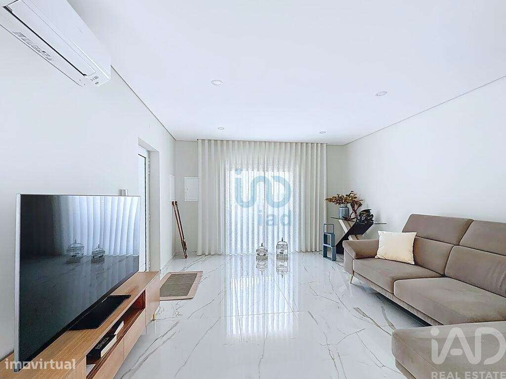 Casa / Villa T3 em Vila Nova de Cacela de 145,00 m2 - Grande imagem: 4/30