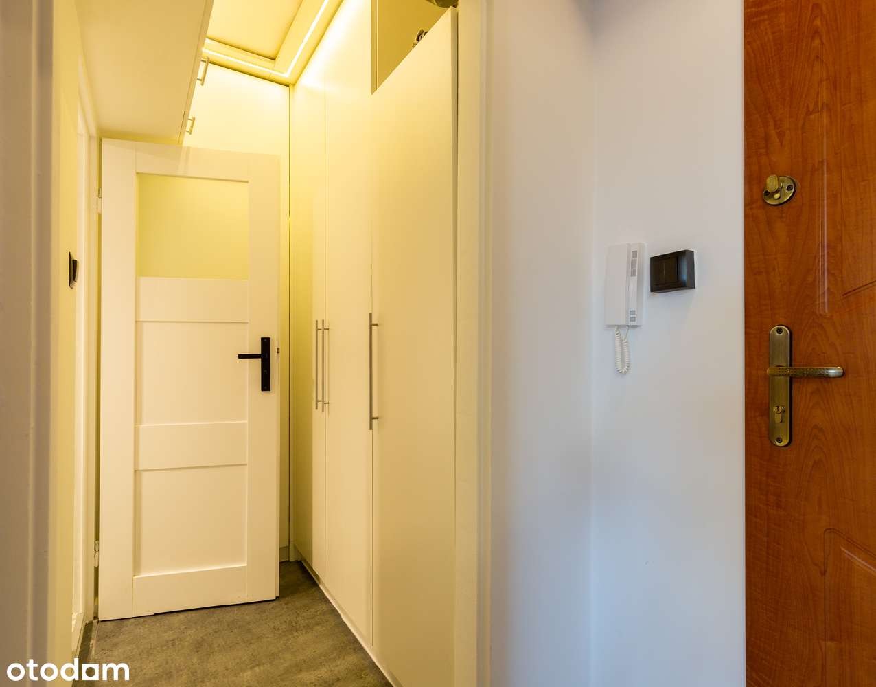 1 piętro || duży balkon || niski czynsz || idealne pod inwestycję-16