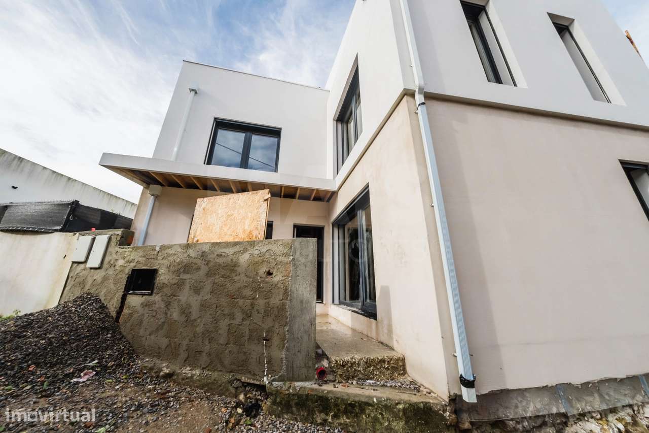 Moradia T3 NOVA C/ Terraço, Reguengo Pequeno, Lourinhã - Grande imagem: 4/19