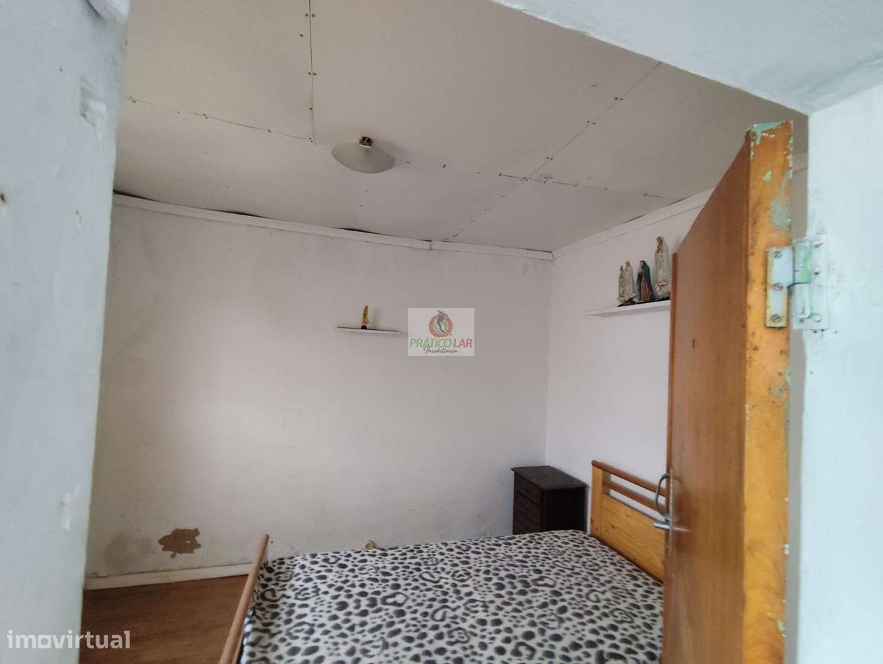 Moradia T2  em Santa Cruz-5