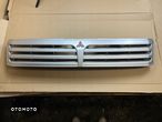 mitsubishi space wagon III grill atrapa MR275627 - 1