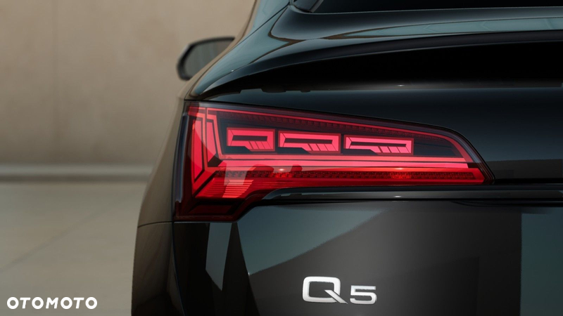Audi Q5 Sportback - 8