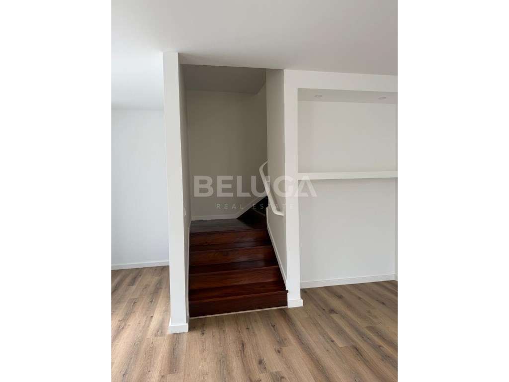 MORADIA T3 || CÂMARA DE LOBOS-13