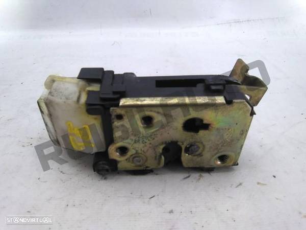 Fechadura Porta Trás Esquerda  Fiat Punto (188_) 1.2 16v 80 (18 - 1