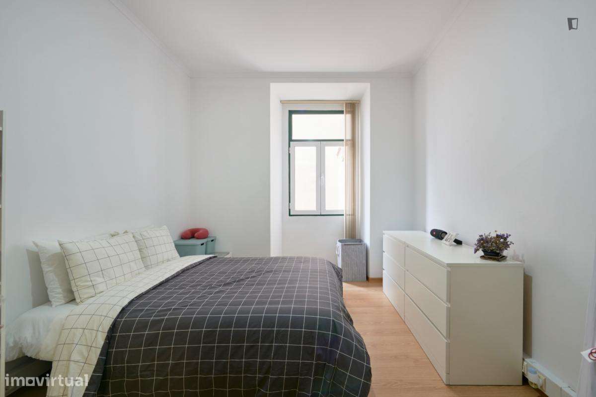 Quarto - localizado em Entrecampos Lisbon - Grande imagem: 2/9