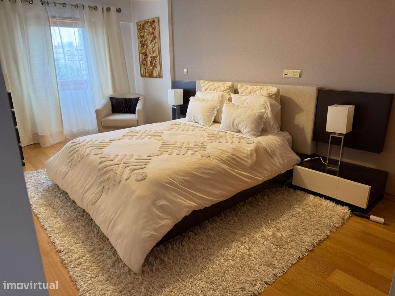 Apartamento T4 na Quinta Grande em Alfragide com 2 lugares garagem - Grande imagem: 5/36