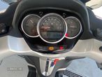 Piaggio MP3 - 6