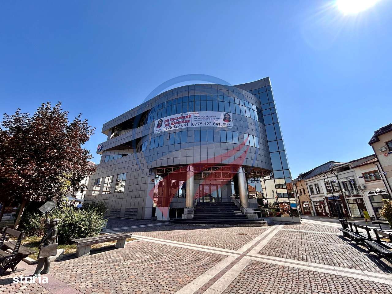 Spatiu comercial de inchiriat in zona Ultracentral/Craiova - Imagine principală: 4/20