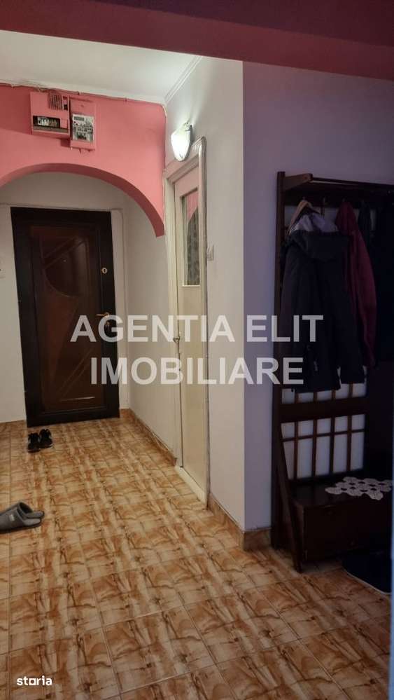 Apartament 4 camere, zona Bucovina - Imagine principală: 3/13