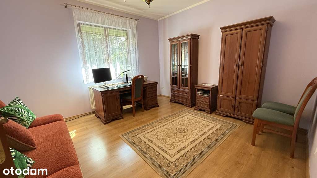 Duża działka, 4 pokoje, ogród i garaż, ul.Rybna-12