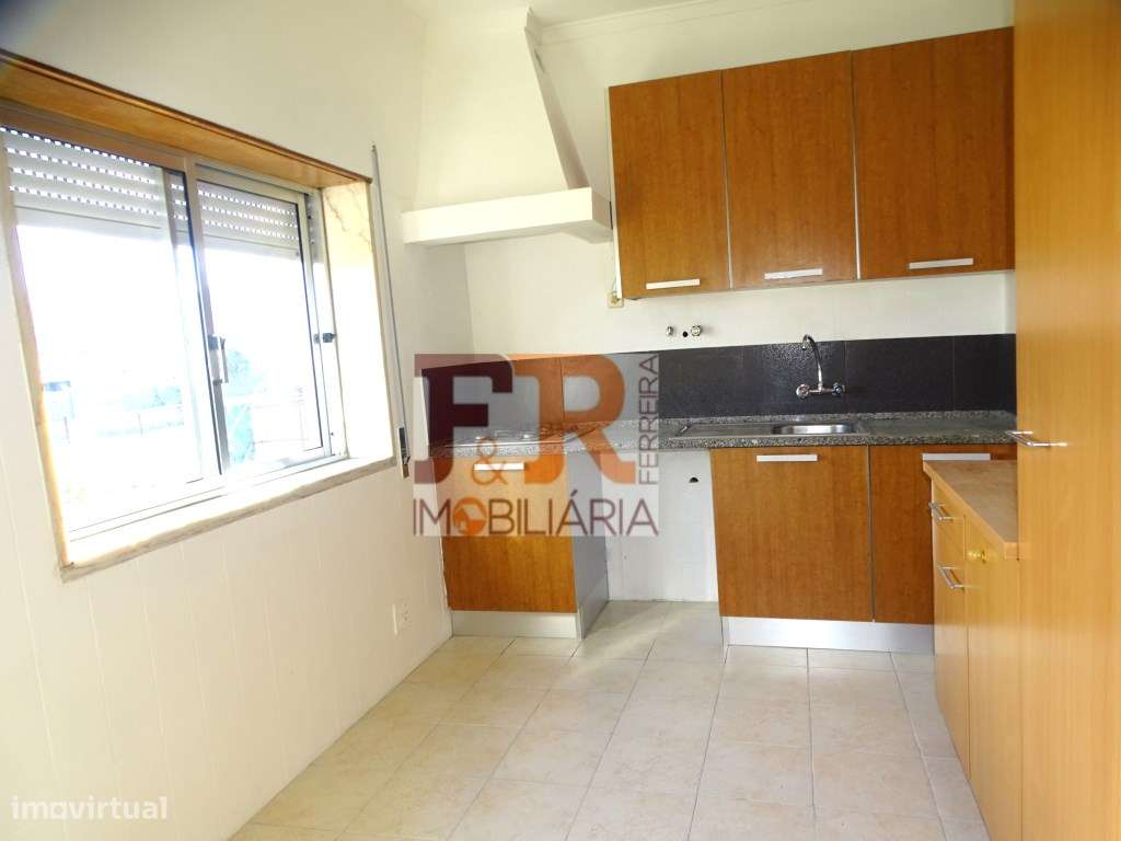 Moradia Duplex T2+1 com sótão aproveitável e Garagem Quinta do Cond...-30