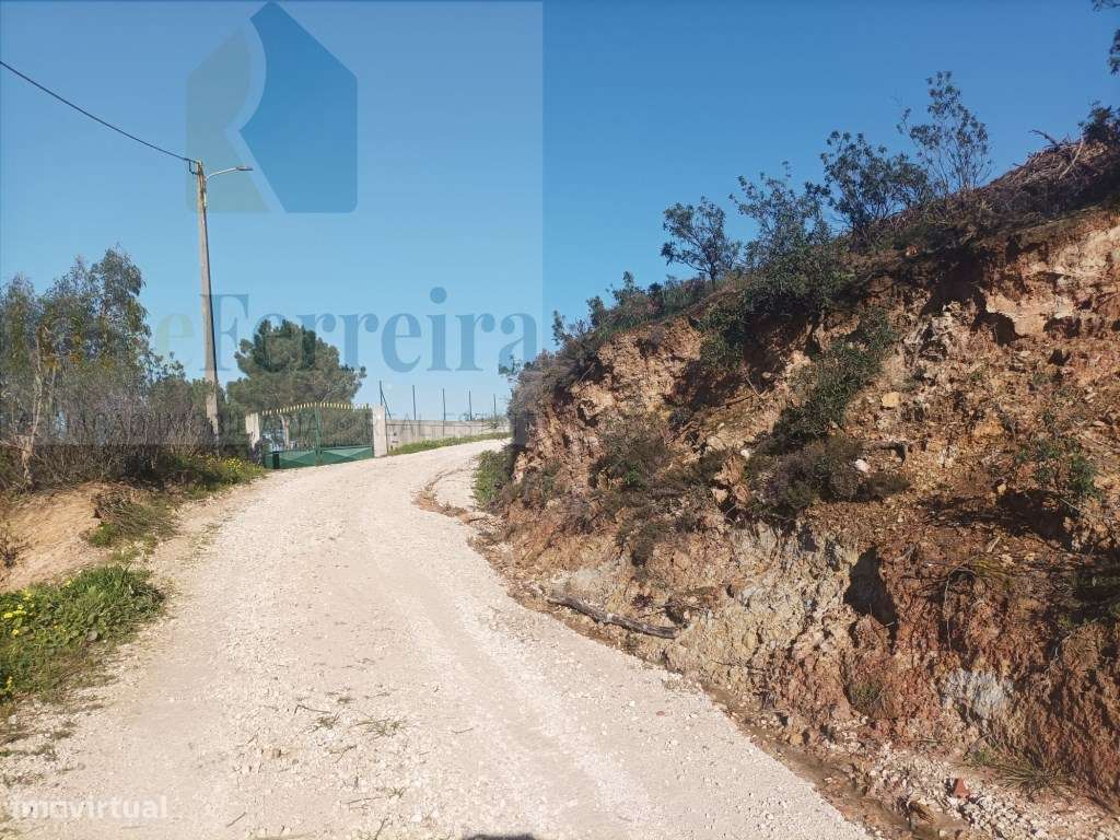 Terreno com PIP Aprovado para a construção de 5 moradias!! - Grande imagem: 3/11