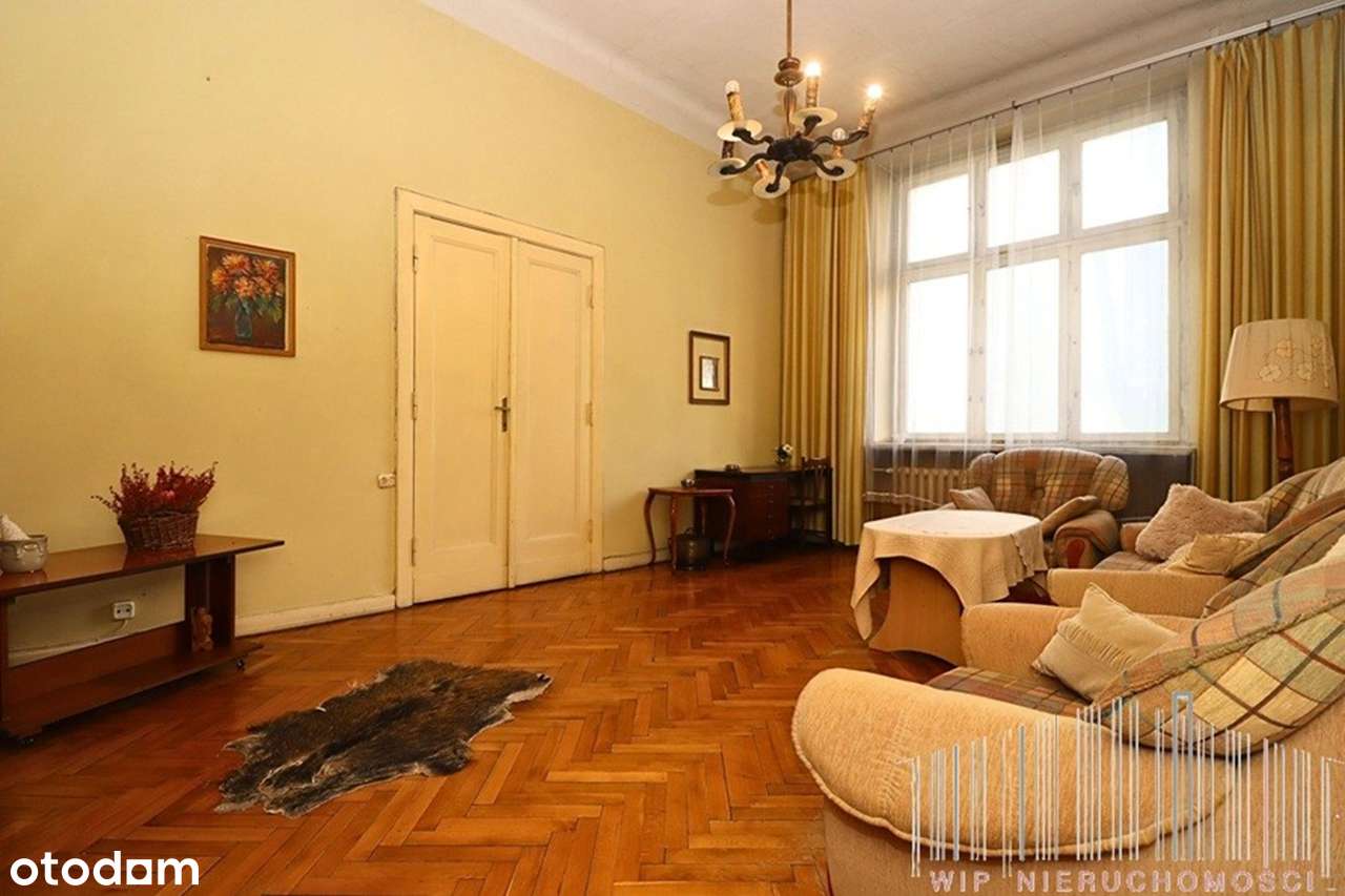 Ciche i przestronne mieszkanie w sercu Łodzi-3