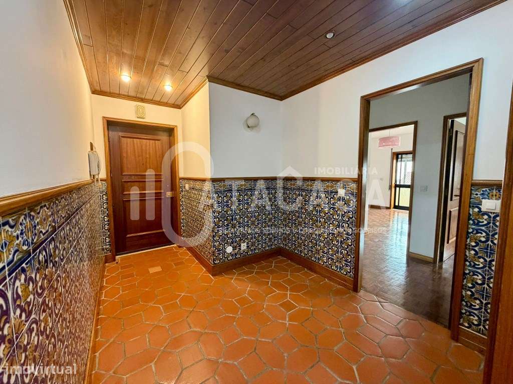 Apartamento T3 no centro de Águeda para venda-20