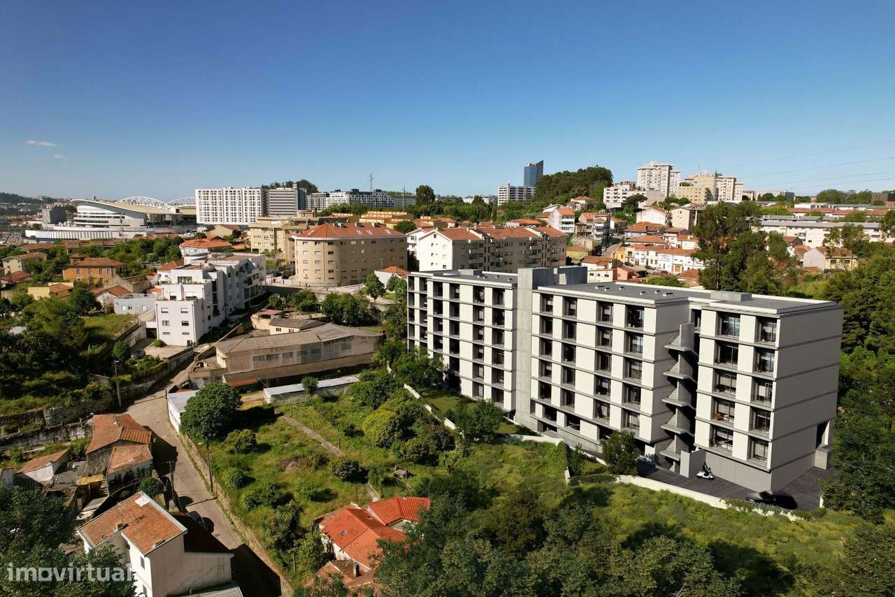 Apartamento T1 | Nova Construção | Terraço | Jardim | Garagem | Campan-10