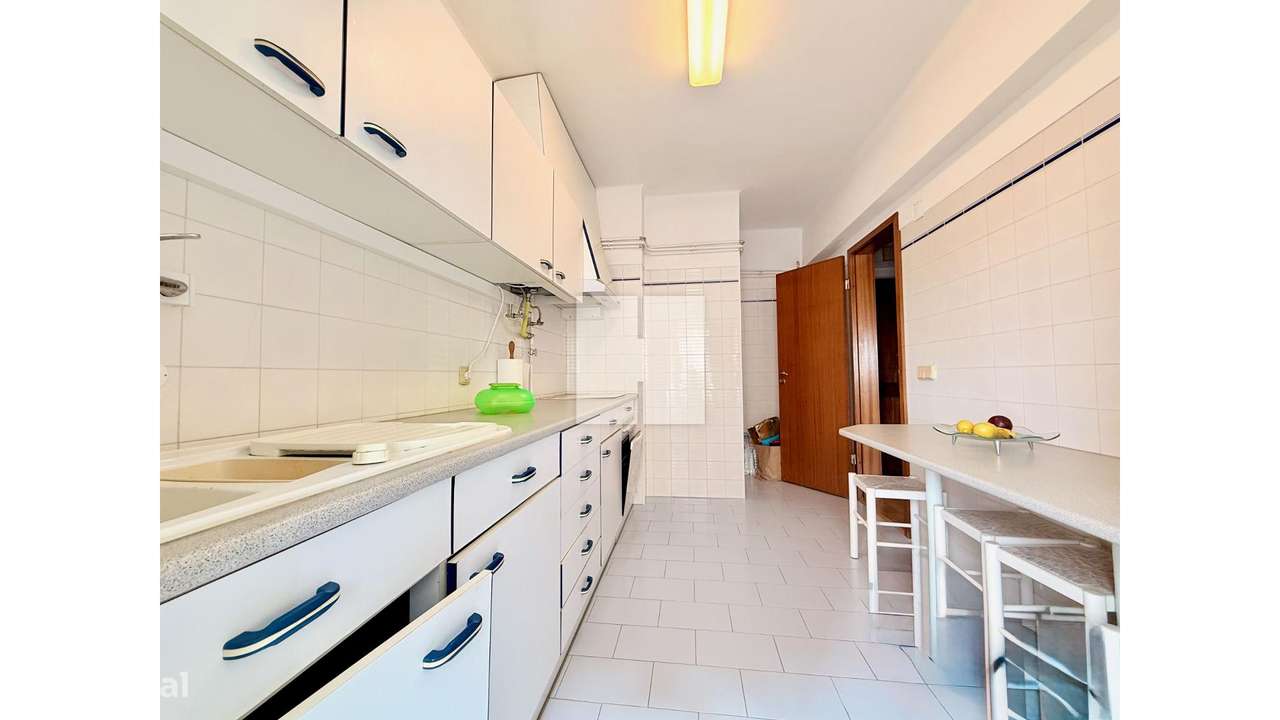 T3 com vista rio e muita luz-6