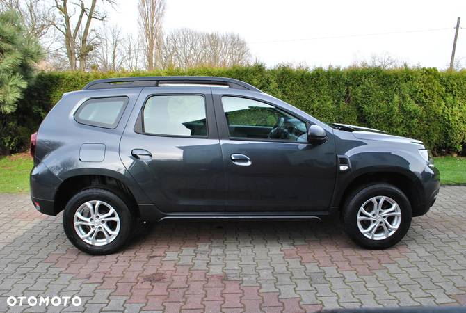 Dacia Duster 1.6 SCe Prestige - 38