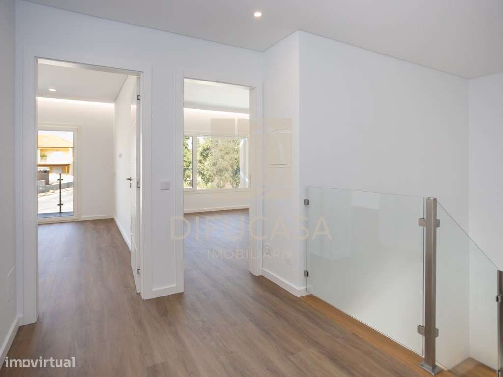 R291 Moradia T3 Duplex com áreas fabulosas-17