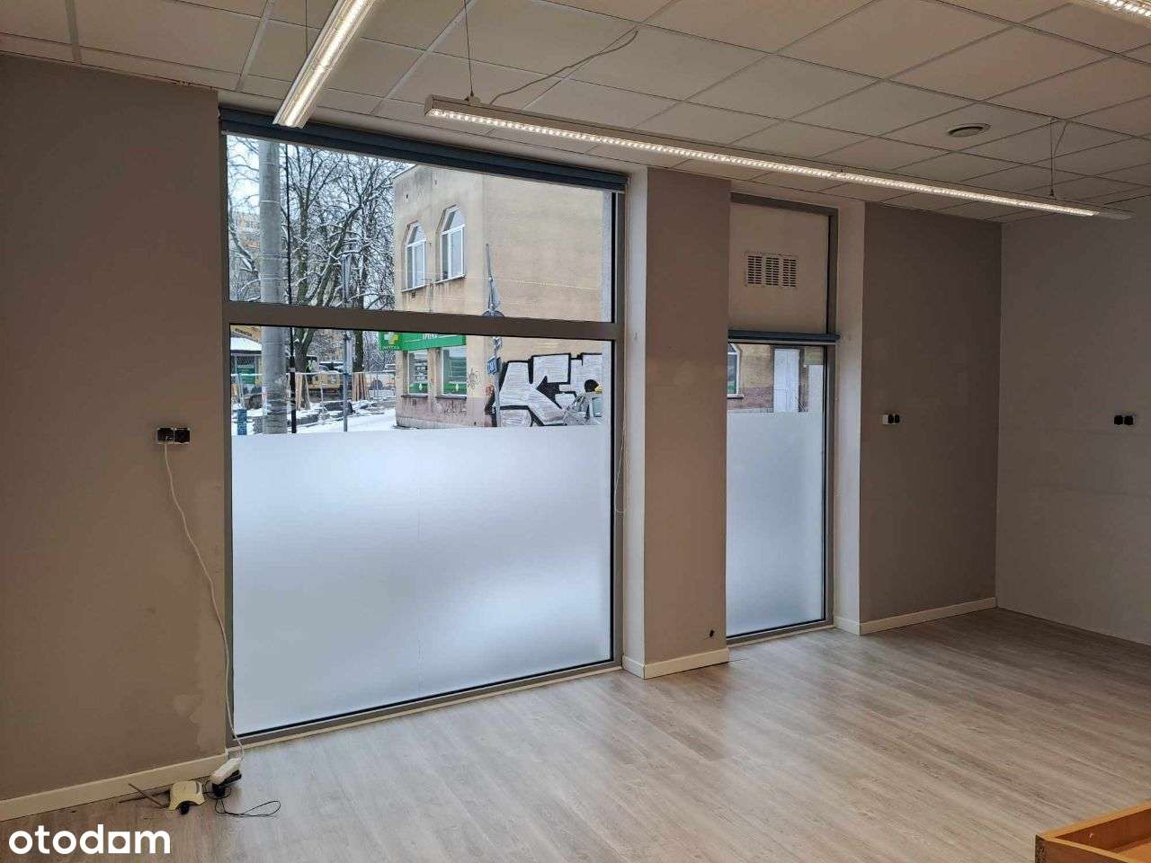 Lokal 93 m2 blisko centrum - ul. Leszczyńskiego - Pełny obrazek: 4/12