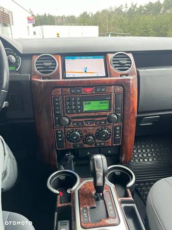 Land Rover Discovery IV 2.7D V6 S - 11