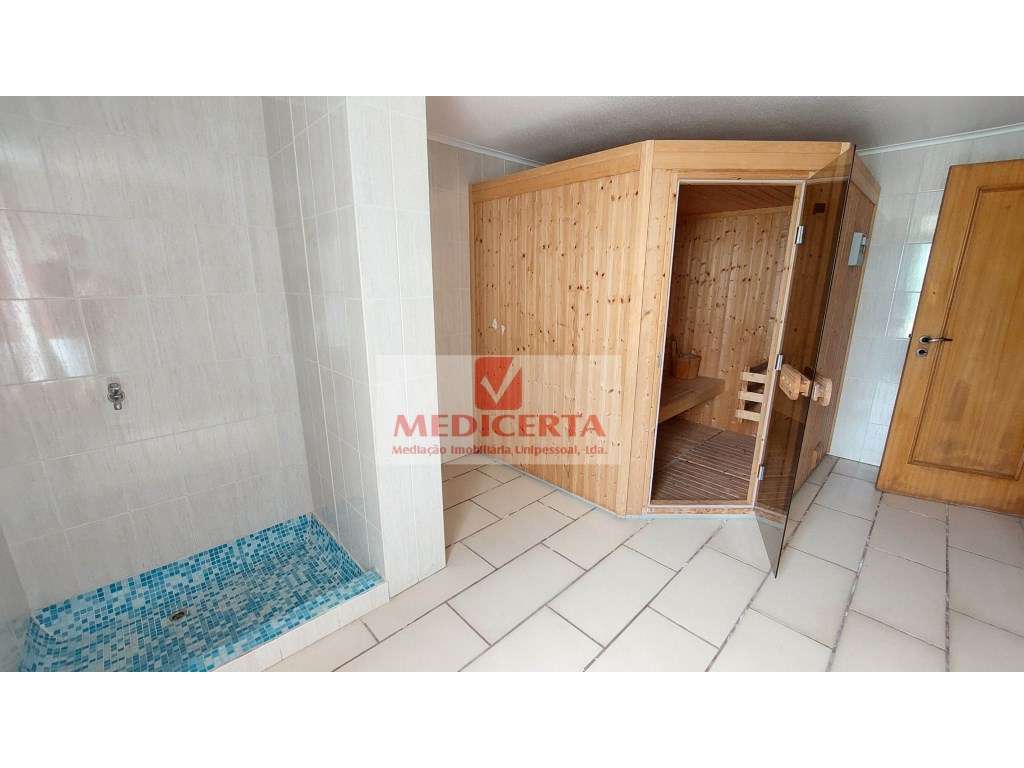 Beloura -T3 - condomínio com piscina-28