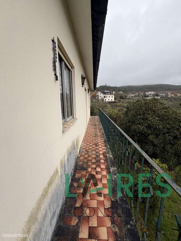 Moradia T3 em Real - Penalva do Castelo-15