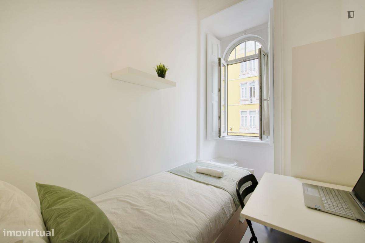 Quarto - localizado em Arroios Lisbon - Grande imagem: 5/7