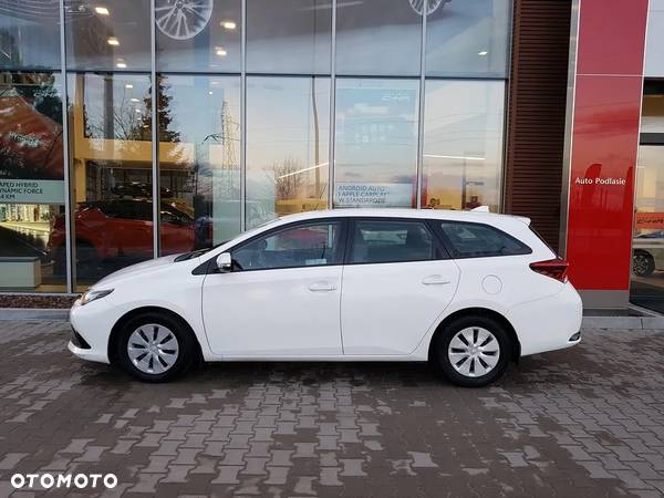 Toyota Auris 1.4 D-4D Active - 12