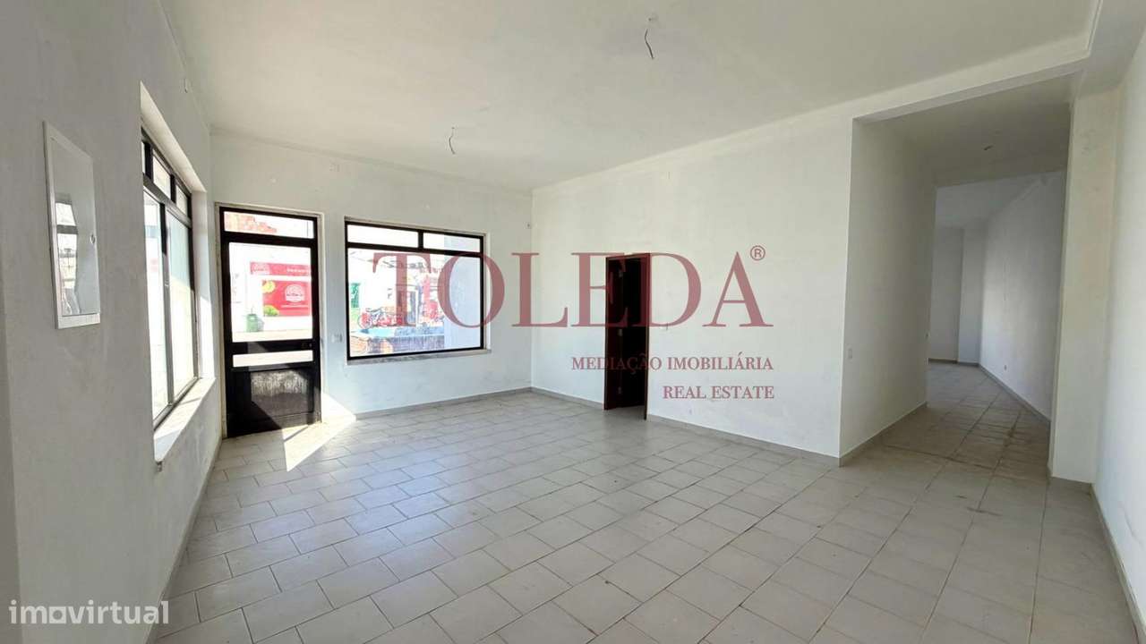 Moradia mista com 2 frações-36