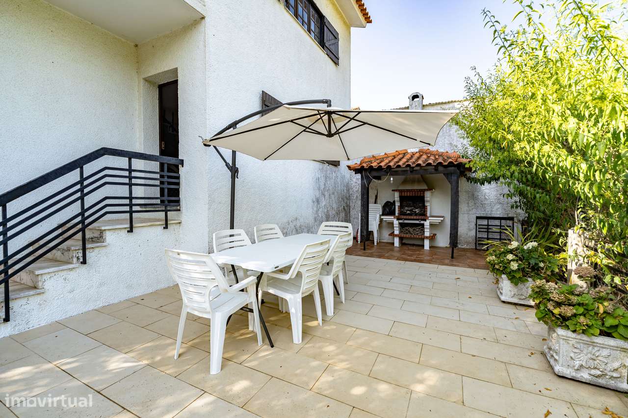 Moradia T3 com piscina|Carvalhais, Coimbra-16