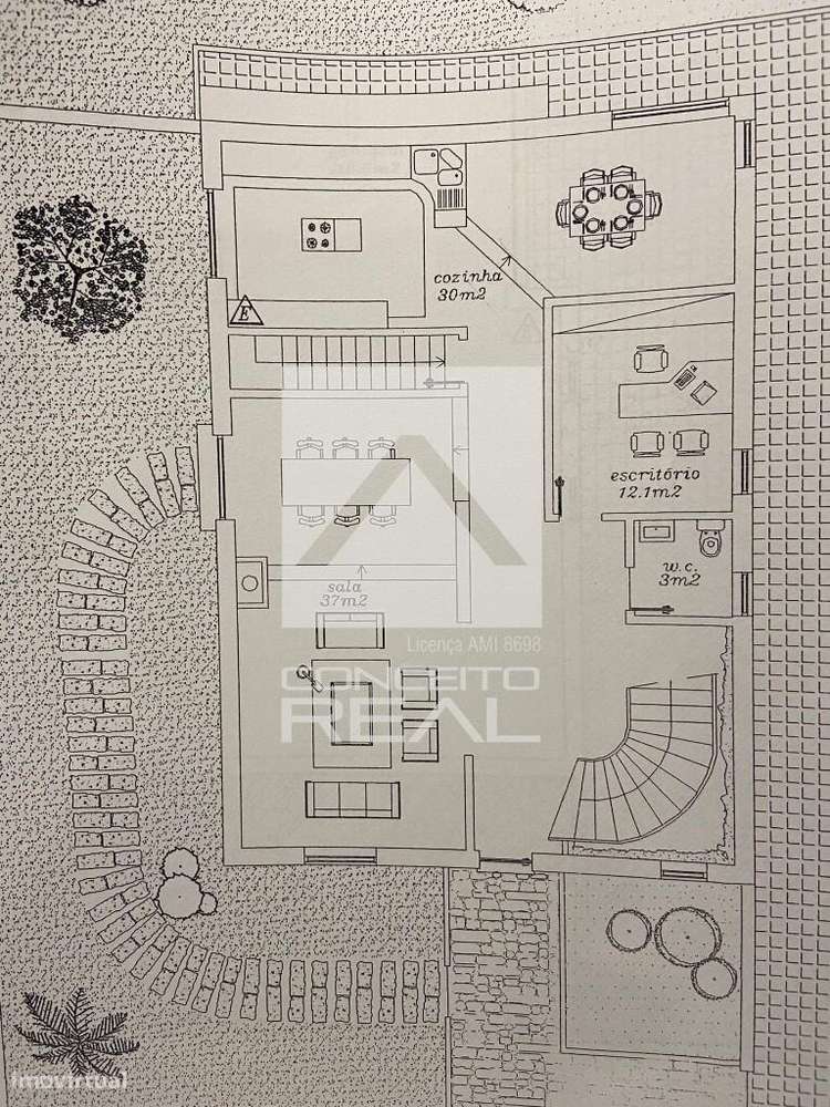 Moradia T4 c/ piscina – Centro de Penafiel - Grande imagem: 4/38