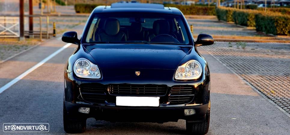 Porsche Cayenne Tiptronic - 1