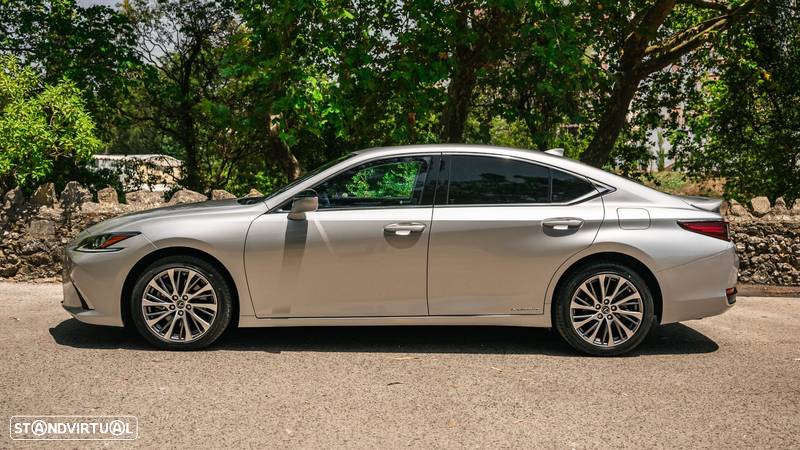 Lexus ES 300h Special Edition - 2