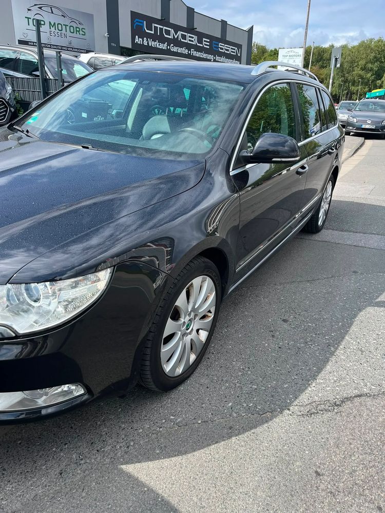 Skoda Superb II (2008-2018) 2.0 TDI Exclusive 2011