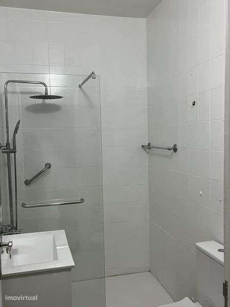Arrendamento - T2 Baixa da Banheira - Grande imagem: 5/6