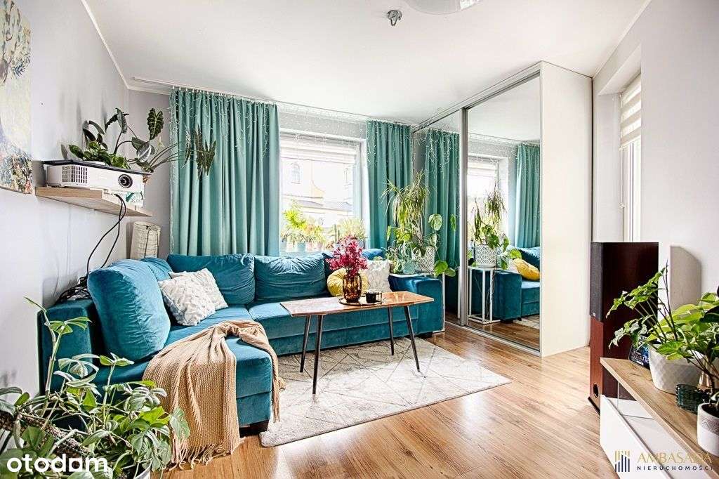 **Nowe Miasto** 2 oddzielne pokoje** cegła**2002 - Pełny obrazek: 3/16