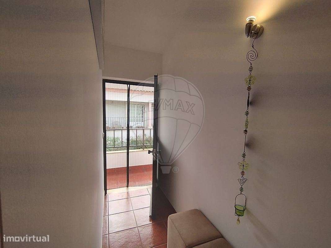 Moradia T2 Remodelada para Venda em Caixeira  Montemor-o-Velho-5