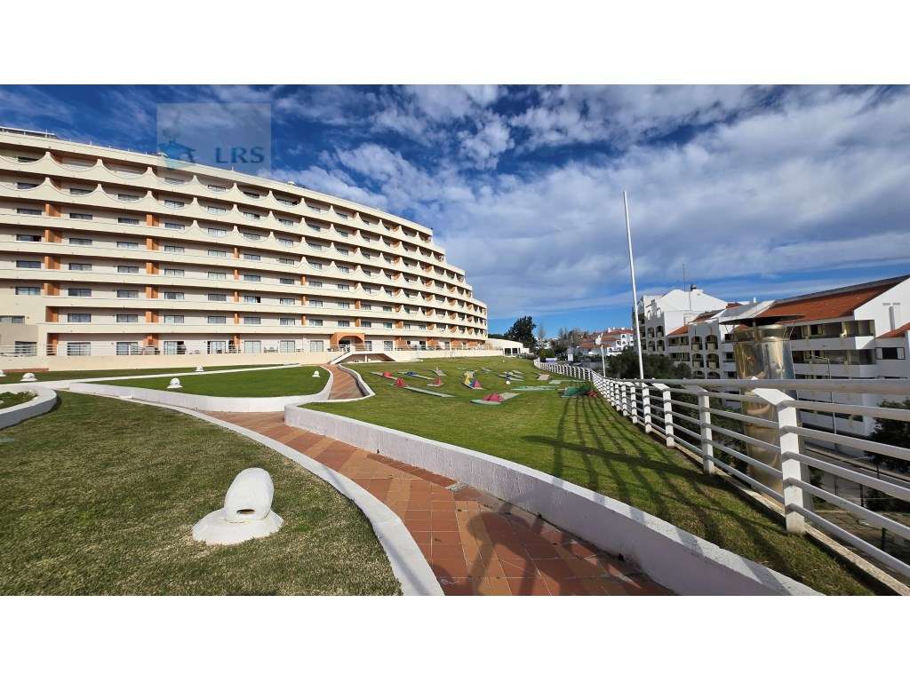 Albufeira central, sinta-se em férias o ano inteiro. apartamento T1...-21