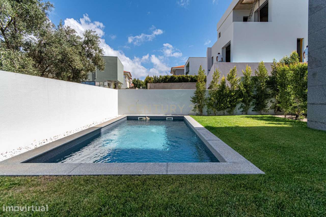 Moradia T4 com piscina - Grande imagem: 4/47