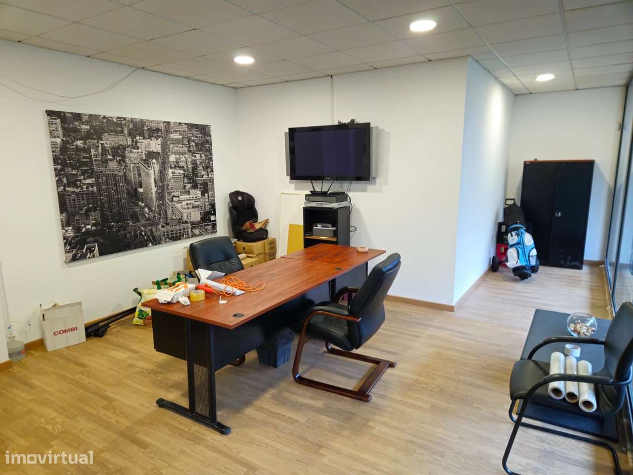 Excelente espaço comercial em zona privilegiada em Leça da Palmeira - Grande imagem: 4/5